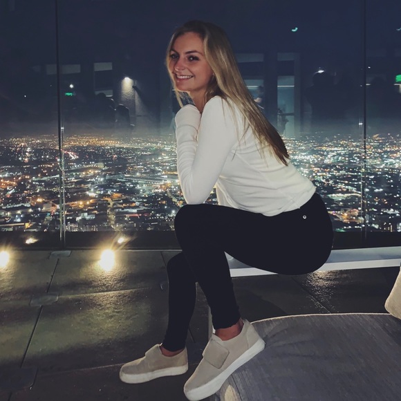 Meet your Posher, Emma - Picture 1 of 1